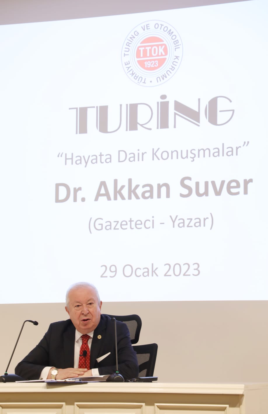 Dr. Akkan Suver gave a conference at Türkiye Turing Aut
