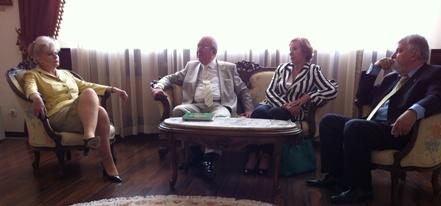 Dimitrie Cantemir Üniversitesi Rektörü Prof. Dr. Corina Dumitrescu Dr. Akkan Suver’i kabul etti