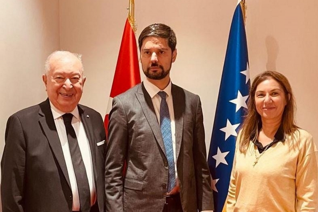 Dragan Mihaljevic Marmara Grubu Vakfı'nı kabul etti