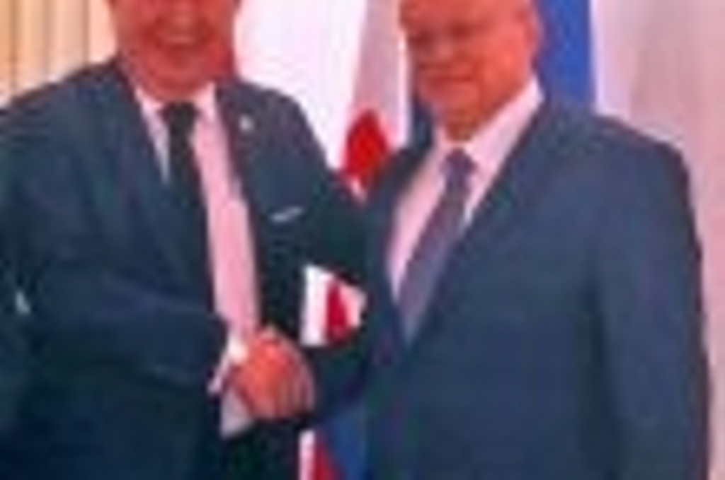 Büyükelçi Jan Gabor, Dr. Akkan Suver ve Cafer Okray’ı kabul etti.
