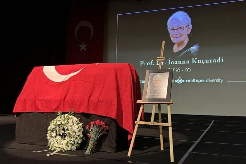 Prof. Dr. İoanna Kuçuradi'yi toprağa verdik.