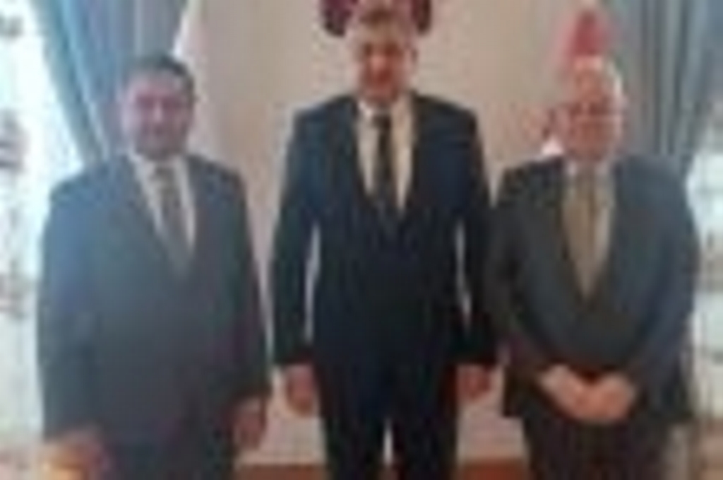 Marmara Grubu Vakfı Rusya Istanbul Baskonsolosu Andrey Bravovu ziyaret etti.