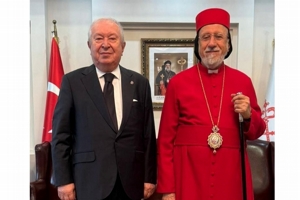 Süryani Patrik Vekili Yusuf Çetin Marmara Grubu Vakfını kabul etti