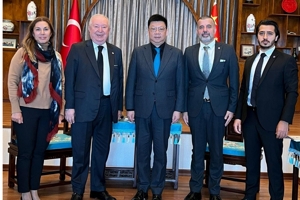 Çin Başkonsolosuna ziyaret