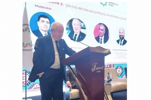 Dr. Akkan Suver, Garbi Azerbaycan toplantısında konuştu