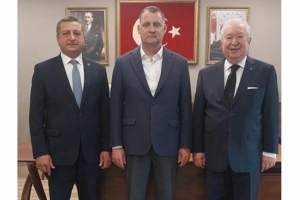 Havaalanı Mülki Amirine ziyaret