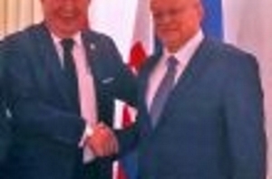 Büyükelçi Jan Gabor, Dr. Akkan Suver ve Cafer Okray’ı kabul etti.