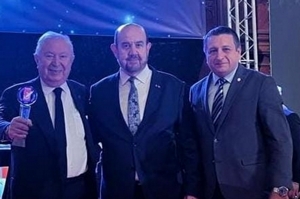 GAP Yılın Gazetecisi Ödülü Dr. Akkan Suvere