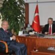 Dr. Akkan Suver, İzmir Ticaret Odası Başkanı Demirtaş’ı ziyaret etti.