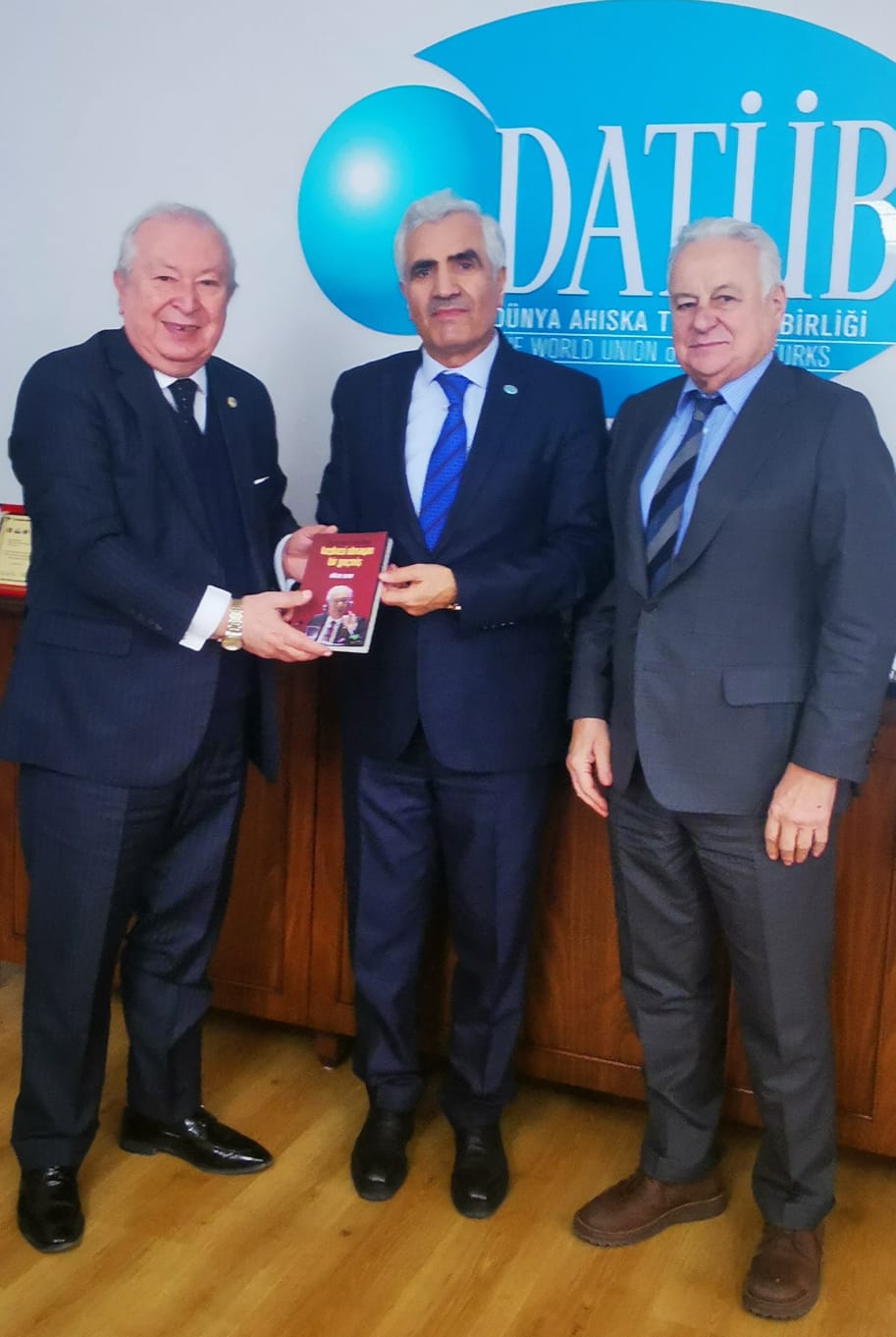 Dünya Ahıska Türkleri Birliği’ne ziyaret Dünya Ahıska Türkleri Birliği’ne ziyaret