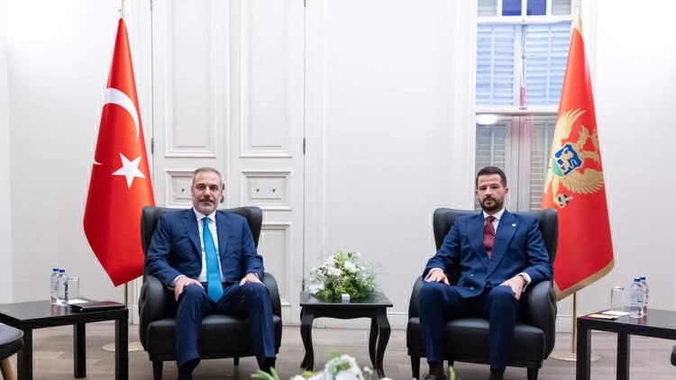 Karadağ Cumhurbaşkanı Milatovic İstanbul da Karadağ Cumhurbaşkanı Milatovic İstanbul da