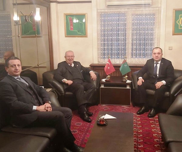 Türkmenistan Başkonsolosu Myratgeldi Seyitmammedov’a zi
